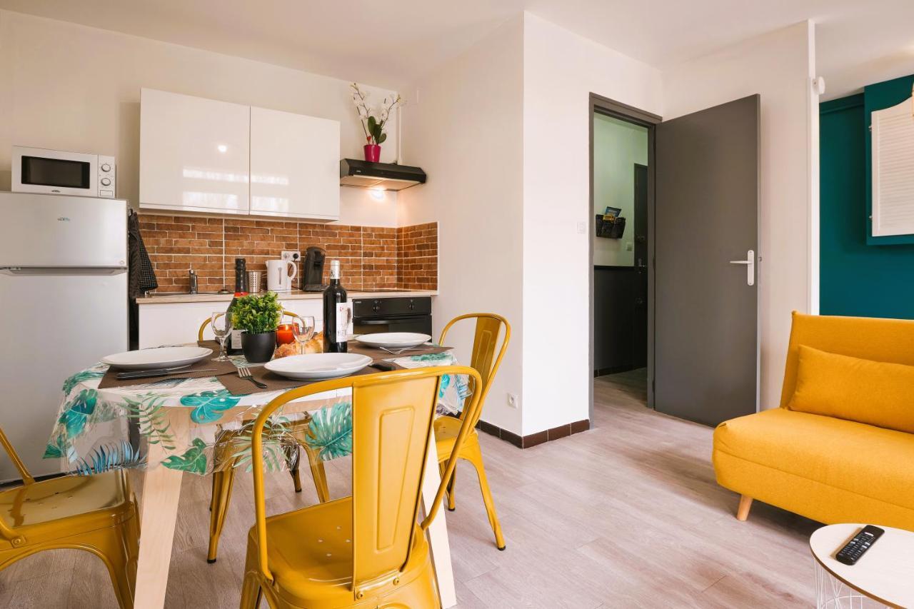 Tout Confort ! Climatisation, Centre-Ville, Parking, Terrasse, Wifi, Netflix Carcassonne Zewnętrze zdjęcie