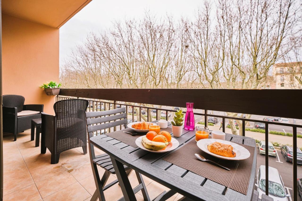 Tout Confort ! Climatisation, Centre-Ville, Parking, Terrasse, Wifi, Netflix Carcassonne Zewnętrze zdjęcie