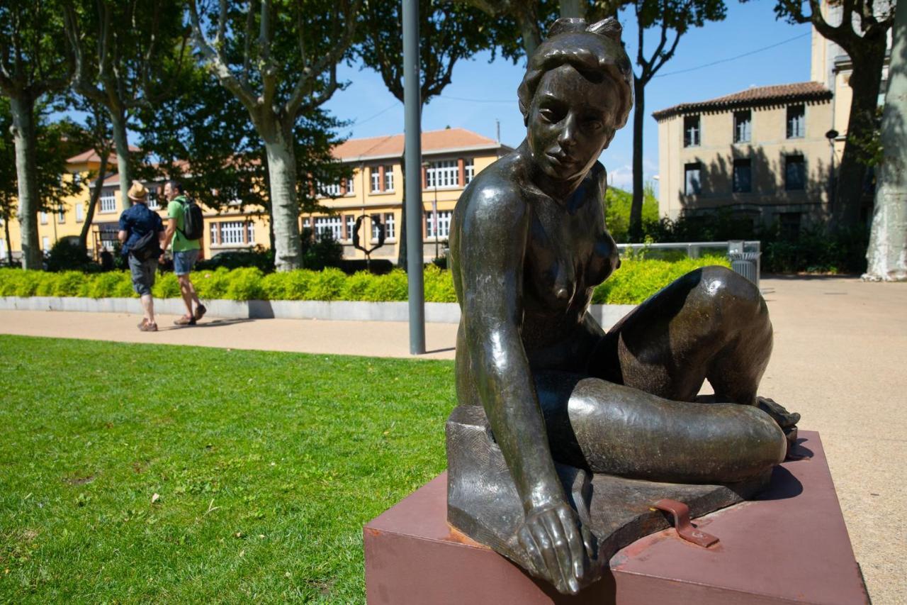 Tout Confort ! Climatisation, Centre-Ville, Parking, Terrasse, Wifi, Netflix Carcassonne Zewnętrze zdjęcie